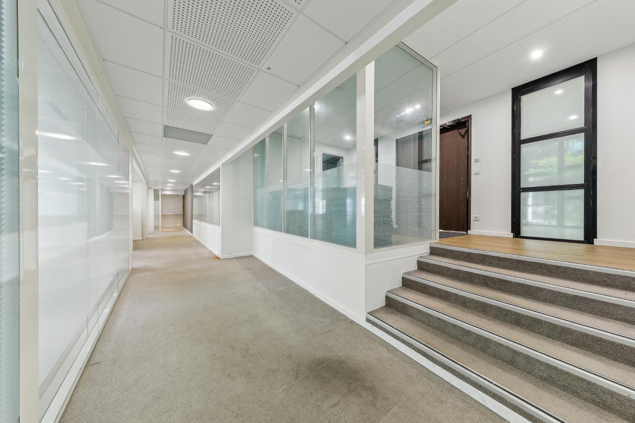 Bureau Paris 295m² Location bureau Paris OLBUR2420859 3